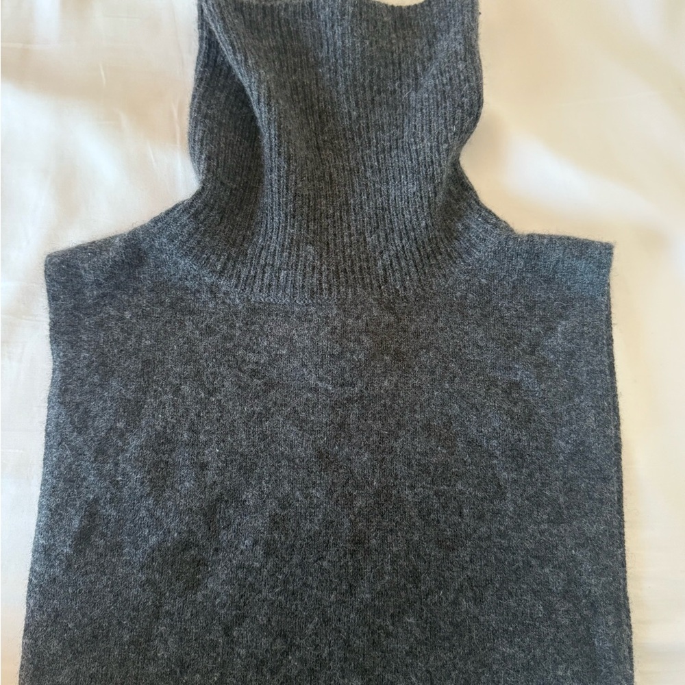 COS Charcoal turtleneck cashmere scarf